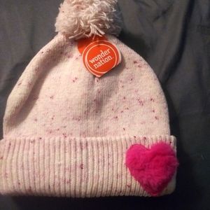 A kids hat for girl